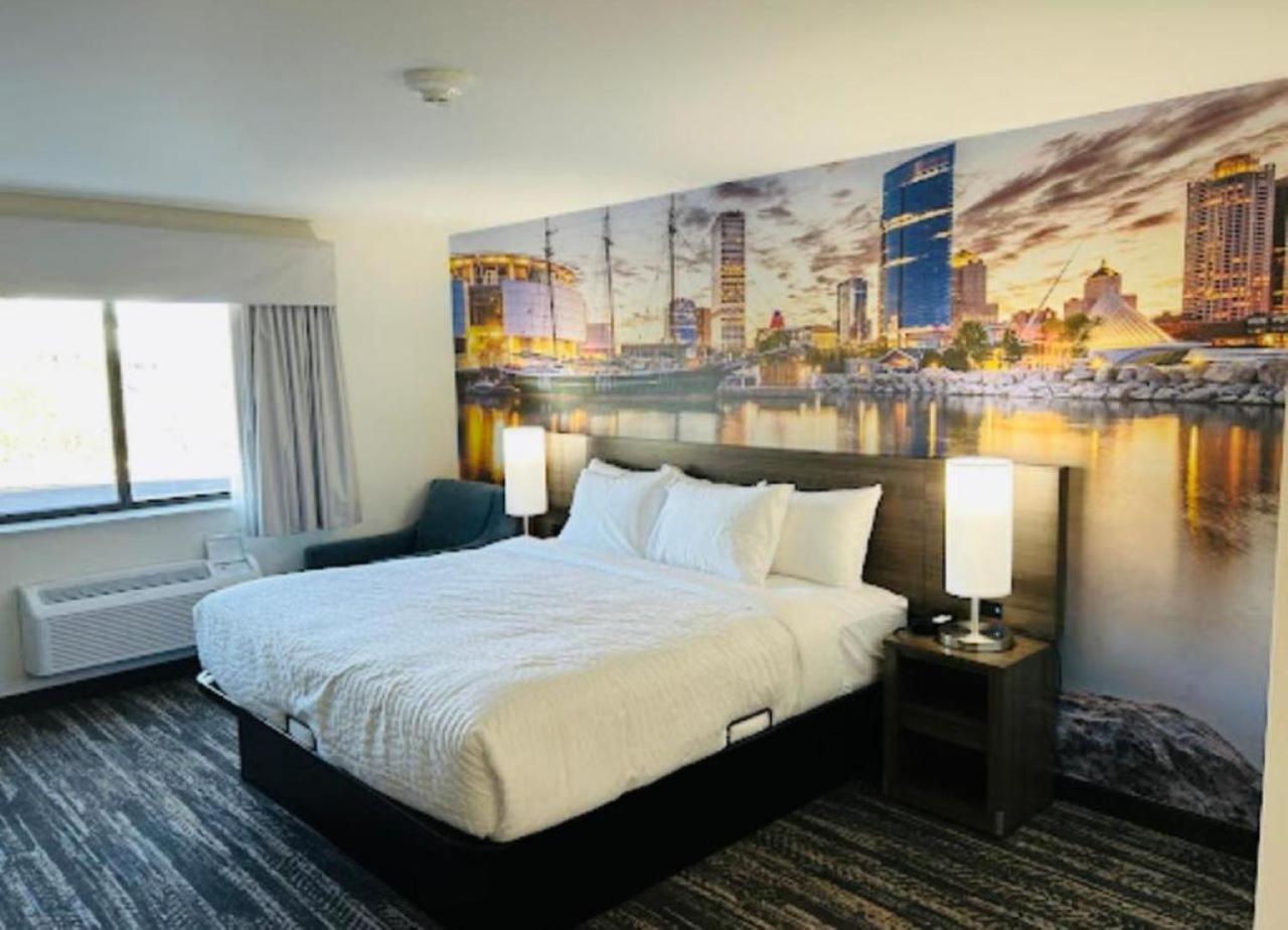 Hotel Clarion Pointe Milwaukee Zewnętrze zdjęcie