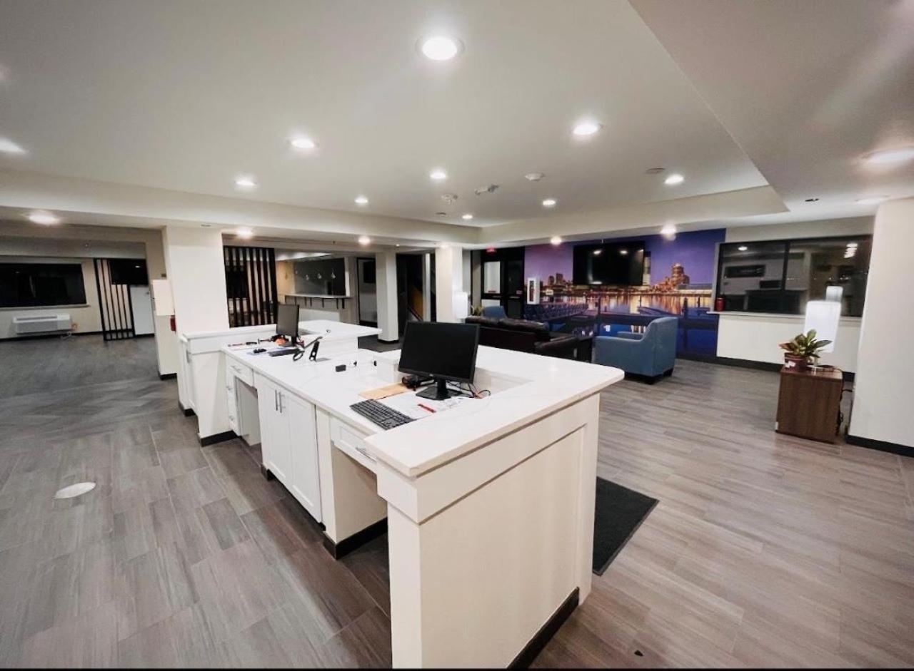 Hotel Clarion Pointe Milwaukee Zewnętrze zdjęcie
