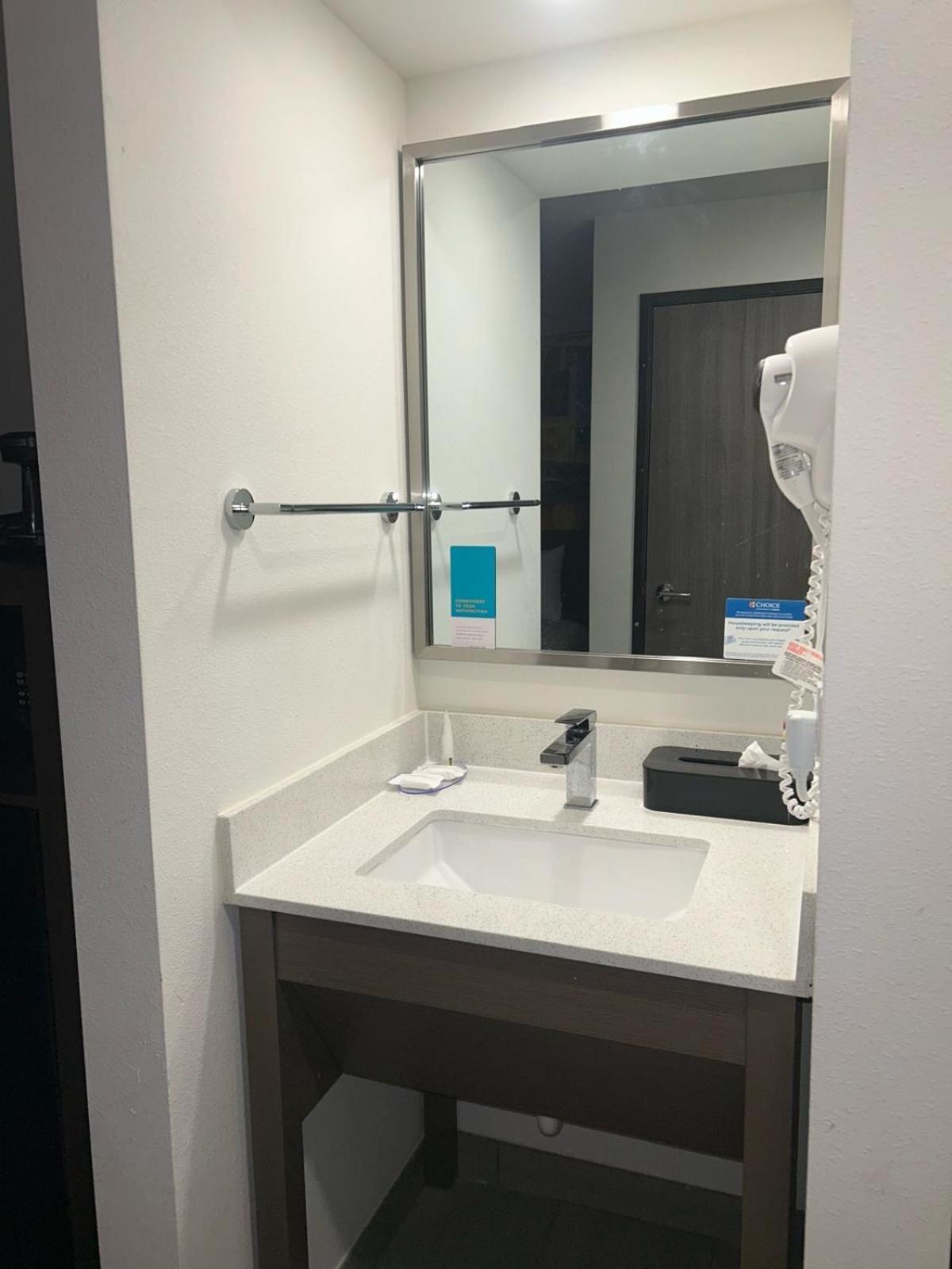 Hotel Clarion Pointe Milwaukee Zewnętrze zdjęcie