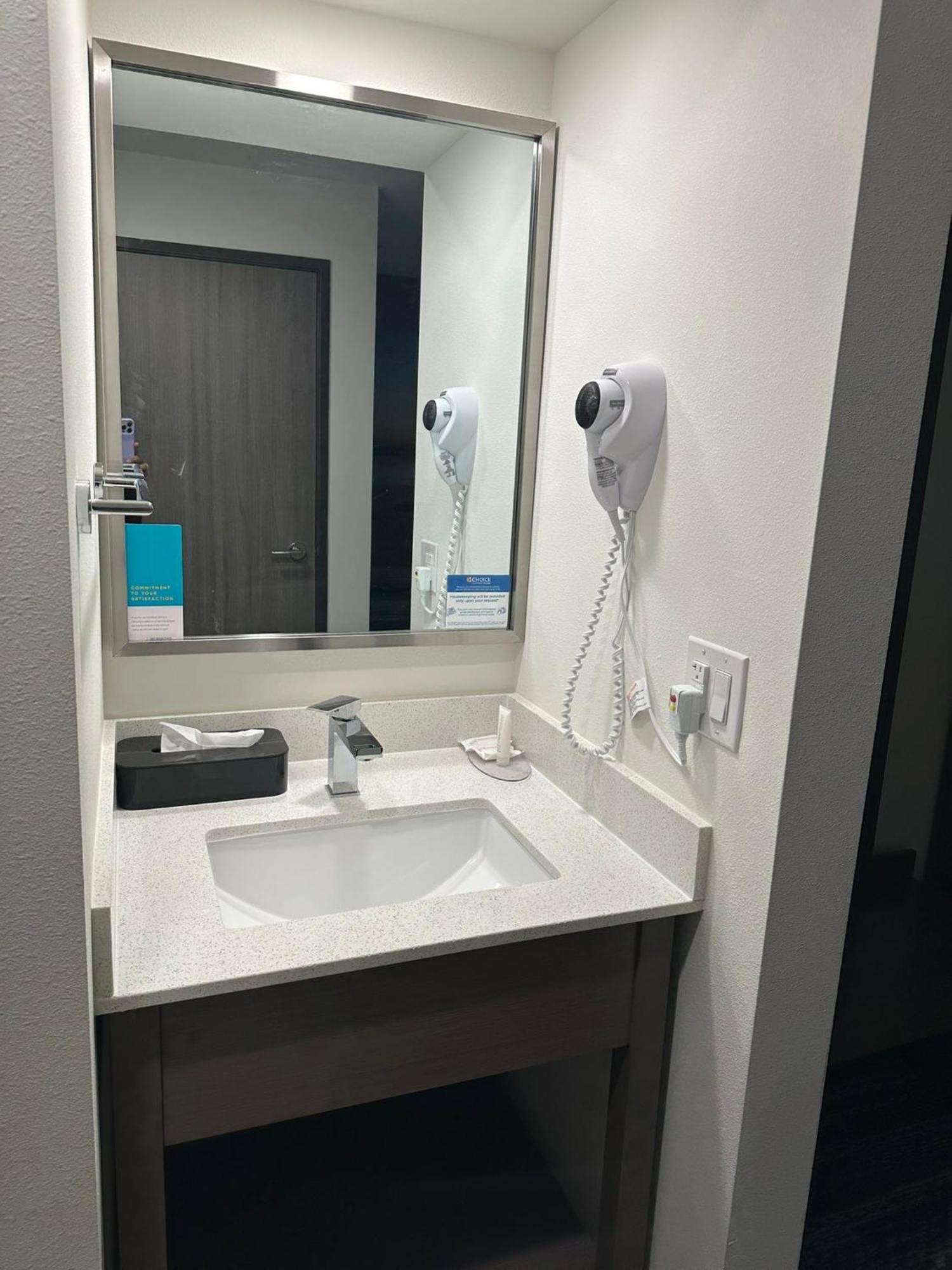 Hotel Clarion Pointe Milwaukee Zewnętrze zdjęcie